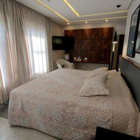 Adria Premium Hotel Guarapuava Esterno foto