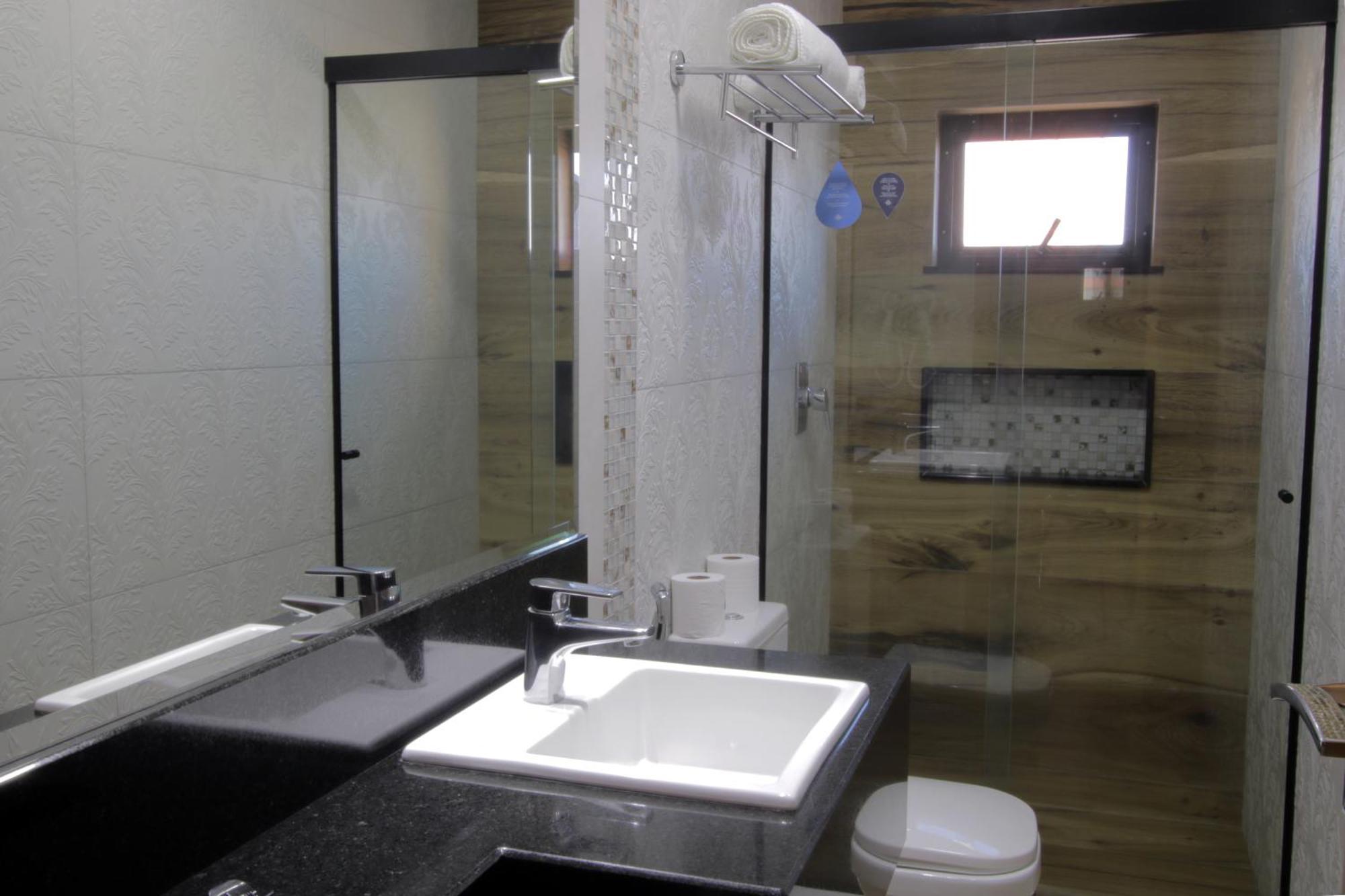 Adria Premium Hotel Guarapuava Esterno foto
