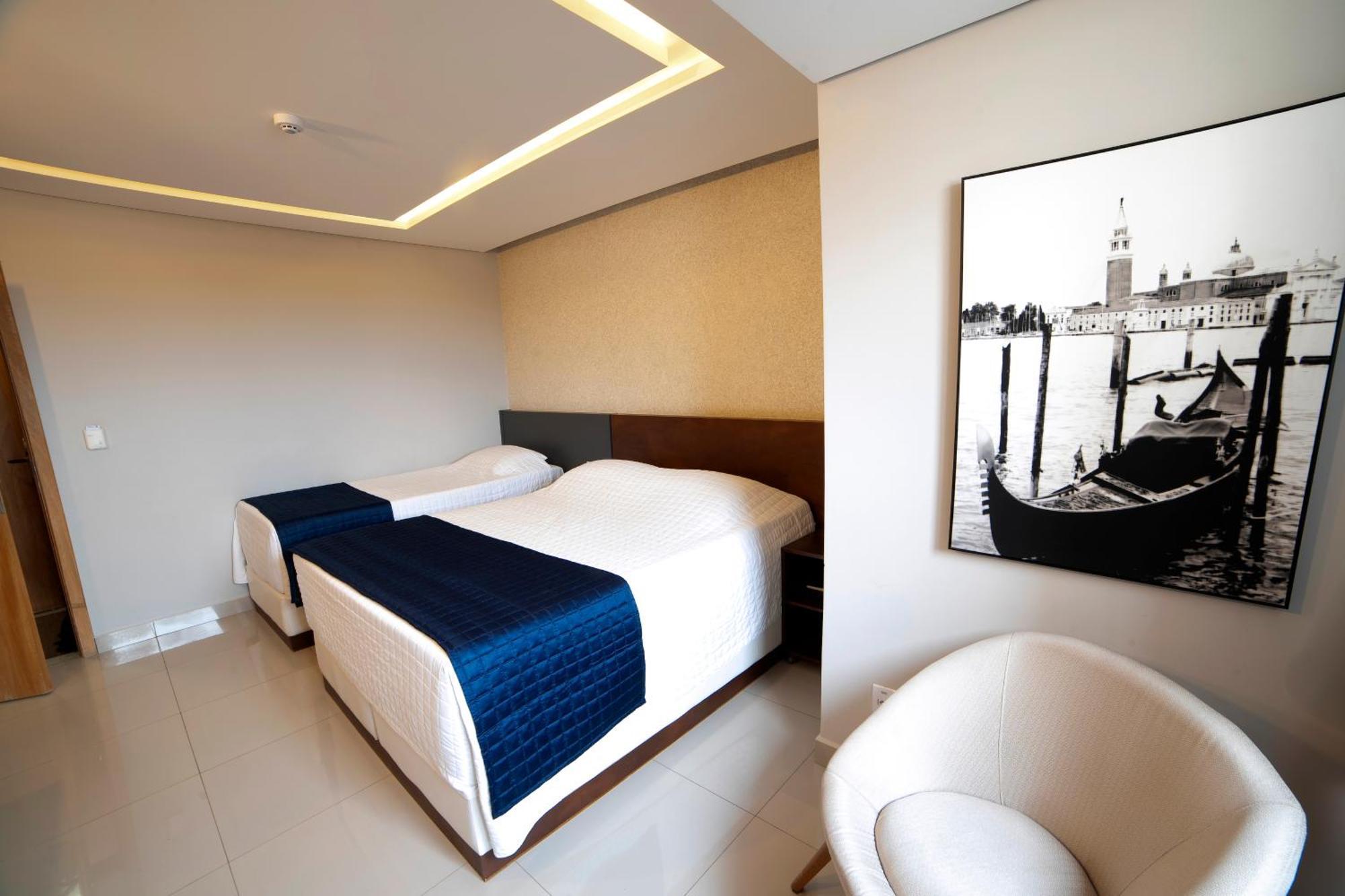 Adria Premium Hotel Guarapuava Esterno foto
